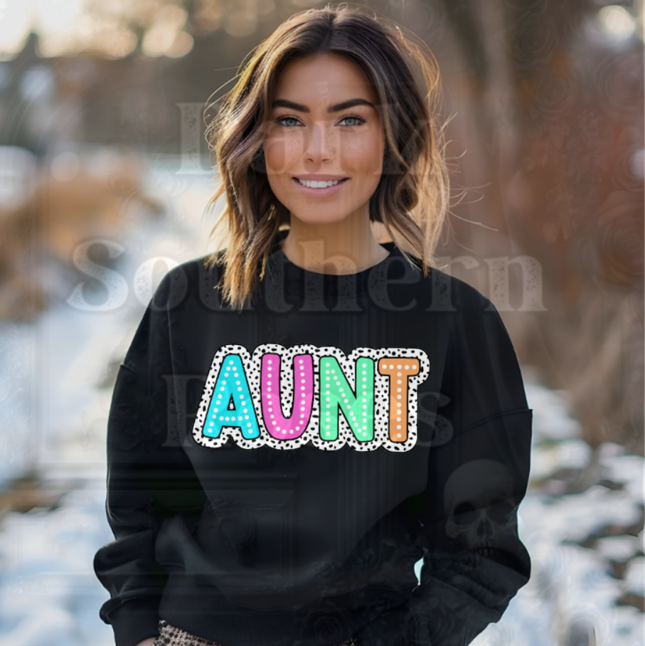 💖 AUNT with Polka Dots | Cozy Crewneck Sweater